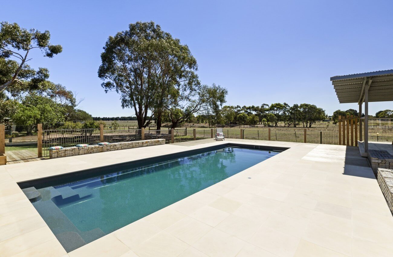 Nowra Local Pools_Pool Design Ideas__Contemporary Fibreglass Swimming Pools Installation 01